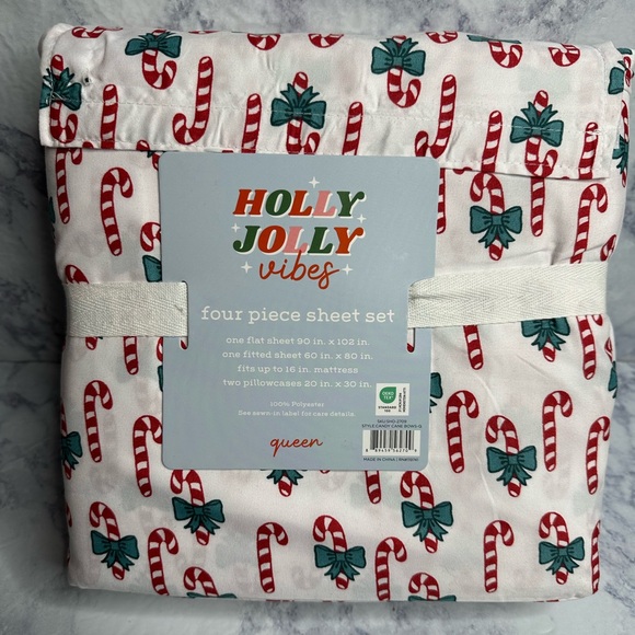 Christmas Candy Cane Queen Sheet Set - Picture 2 of 2